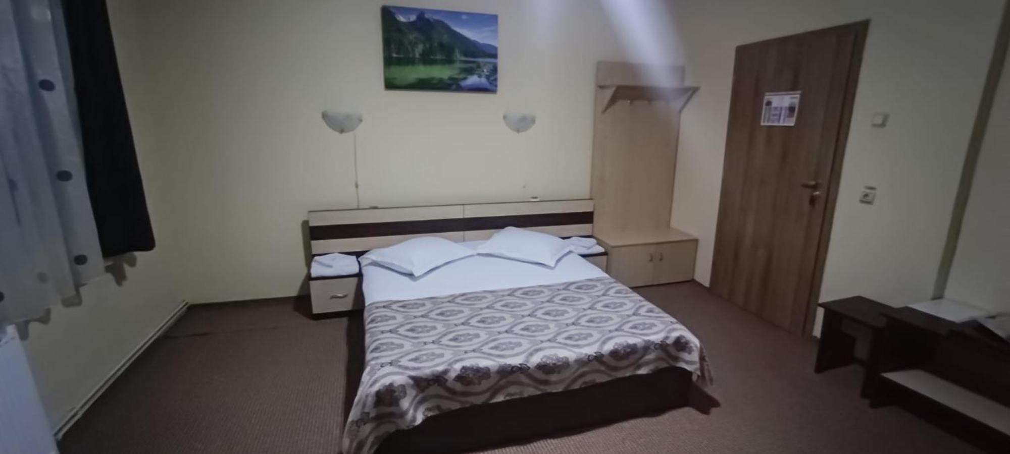 Pensiunea Sorina Casa Alba Moeciu De Sus Esterno foto
